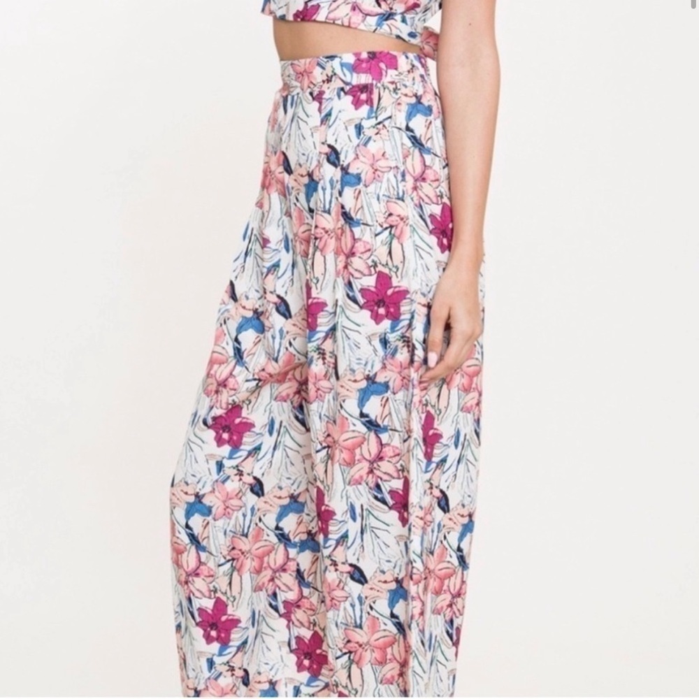 L'ATISTE Floral Multicolor Flared Pants and Cropped Top Set Sz S